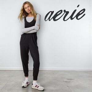 Aerie Women’s Small Gray Velour Jogger Tank Jumpsuit Sleeveless Pockets